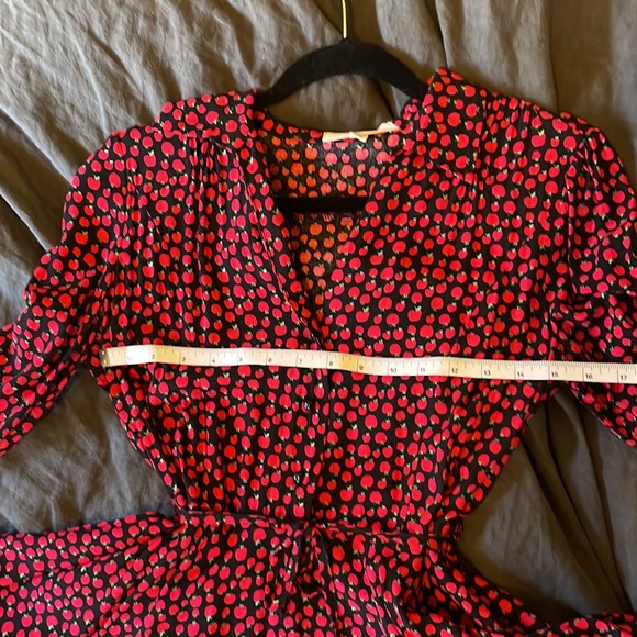 Long sleeve mini dress with apple pattern - Picture 9 of 11